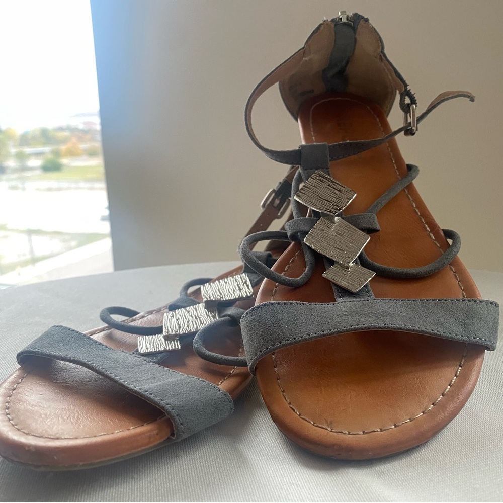 Report Footwear Liam Embellished Grey/Silver Sandals- NEW NEVER WORN